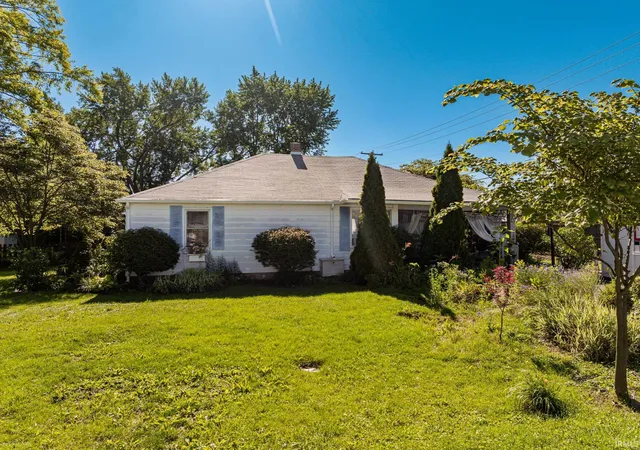Photo 1 of Manufactured home for sale at 3306 N Locust St, Muncie, IN 47304 | MLS# 202625909 | Listing updated on 2026-08-24