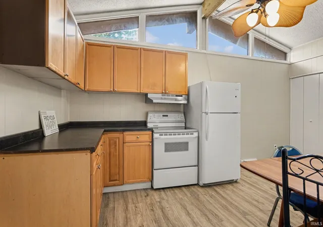 5th image of 1951 E Fox St, South Bend, IN 46613 | MLS# 202625934