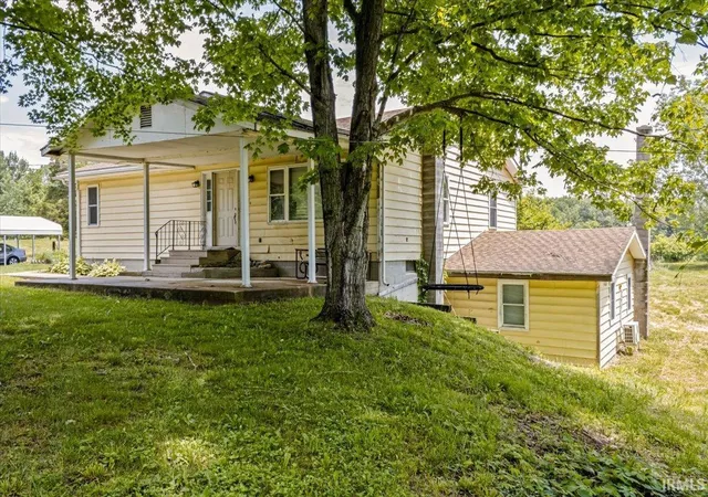 1st image of 1519 S Willman Rd, Hartford City, IN 47348 | MLS# 202625938