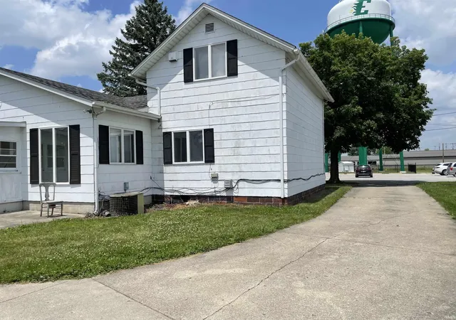 Photo 3 of Manufactured home for sale at 112 W Willow St, Butler, IN 46721 | MLS# 202625943 | Listing updated on 2026-07-04