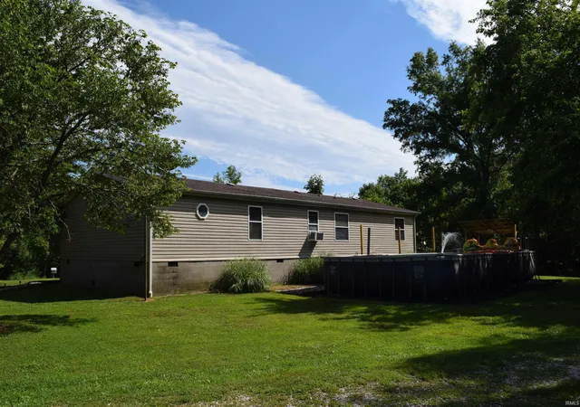 Homes for sale in Mount Vernon, IN | 12701 Crow Rd, Mount Vernon, IN 47620 | MLS# 202625945