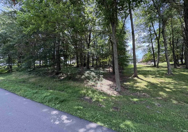 7th image of 117 W Evergreen Plz, Santa Claus, IN 47579 | MLS# 202625947