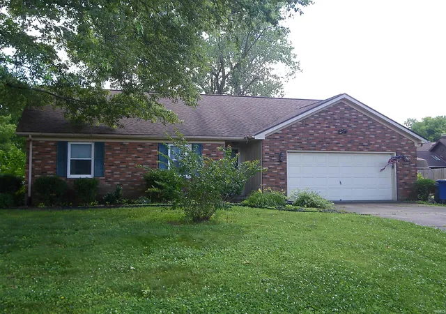 Homes for sale in Newburgh, IN | 10199 Kimberly Ln, Newburgh, IN 47630 | MLS# 202625972