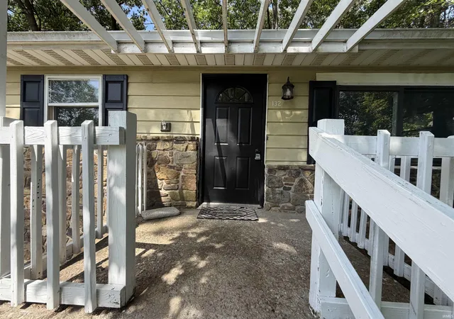 Photo 2 of Manufactured home for sale at 132 Briar Ave, Bedford, IN 47421 | MLS# 202625983 | Listing updated on 2026-07-02