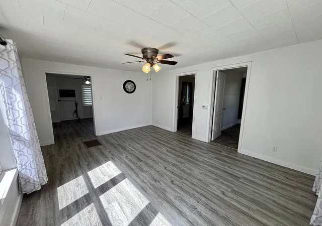 Photo 4 of Manufactured home for sale at 5688 W 665 North, Winamac, IN 46996 | MLS# 202625994 | Listing updated on 2026-09-18