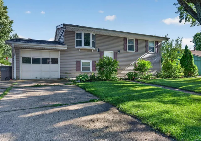 28th image of 2336 Pebble Beach Dr, Kokomo, IN 46902 | MLS# 202625996
