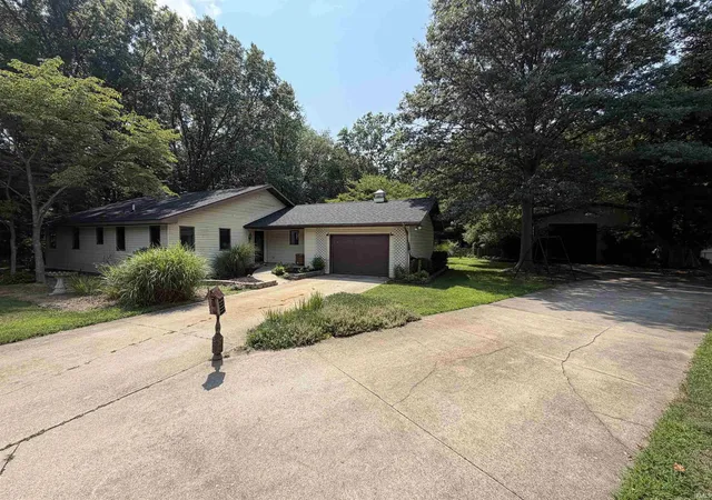 Photo 3 of Manufactured home for sale at 51565 Maplewood Dr, Elkhart, IN 46514 | MLS# 202626002 | Listing updated on 2026-09-03