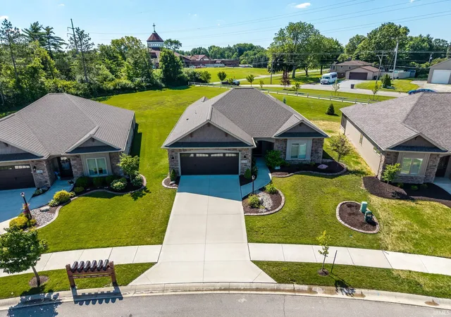 2nd image of 1276 Bunting Dr, Fort Wayne, IN 46825 | MLS# 202626006