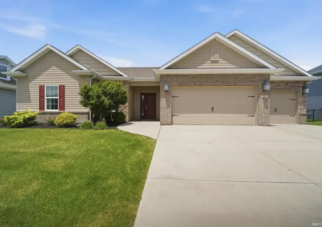 34th image of 386 W Big Pine Dr, West Lafayette, IN 47906 | MLS# 202626011