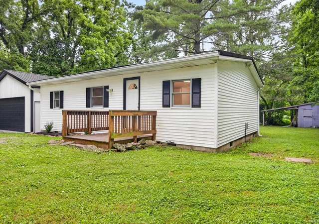 4th image of 6352 W Woodland Rd, Ellettsville, IN 47429 | MLS# 202626017