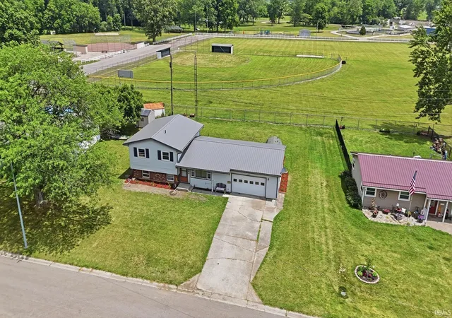 3rd image of 373 N Park Ln, Butler, IN 46721 | MLS# 202626073