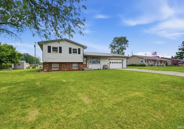 4th image of 373 N Park Ln, Butler, IN 46721 | MLS# 202626073