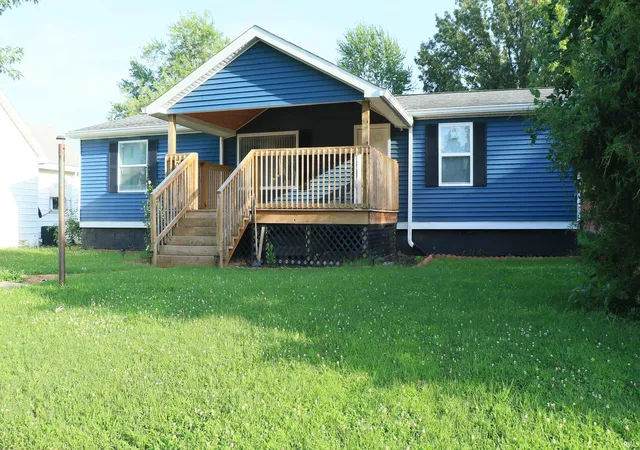 Photo 1 of Manufactured home for sale at 1411 W Walnut St, Washington, IN 47501 | MLS# 202626095 | Listing updated on 2026-09-10