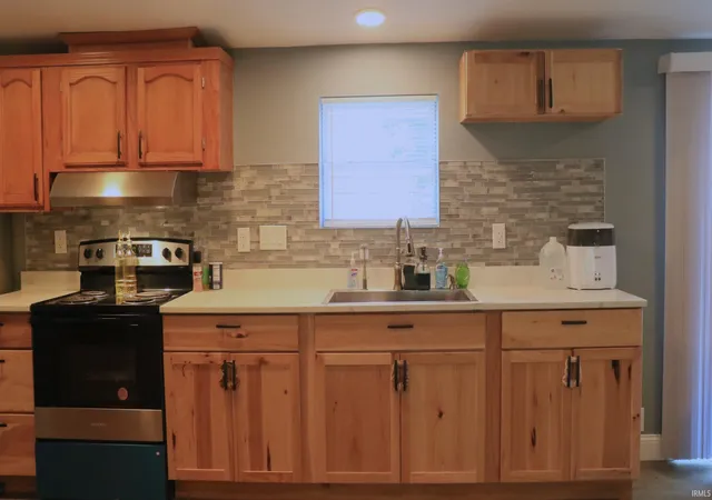 Photo 4 of Manufactured home for sale at 1411 W Walnut St, Washington, IN 47501 | MLS# 202626095 | Listing updated on 2026-09-10