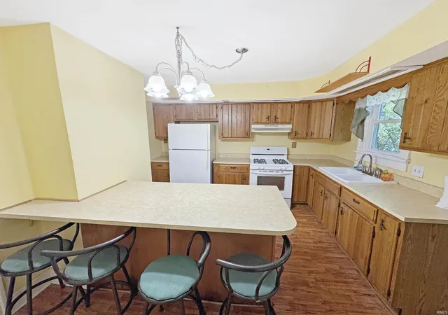 5th image of 2003 F St, Bedford, IN 47421 | MLS# 202626101