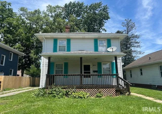 Photo 2 of Manufactured home for sale at 811 E Ewing Ave, South Bend, IN 46613 | MLS# 202626106 | Listing updated on 2026-09-08
