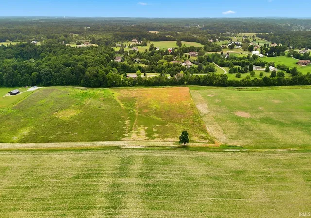4th image of 7400 Schlatter Rd, Leo, IN 46765 | MLS# 202626107
