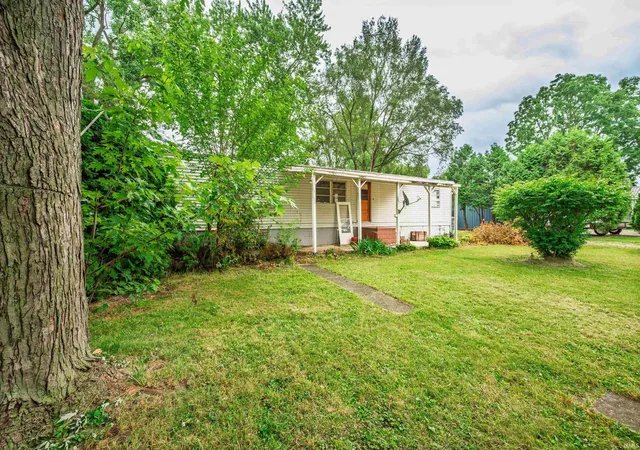 Homes for sale in Muncie, IN | 1608 S Woodruff Dr, Muncie, IN 47304 | MLS# 202626113