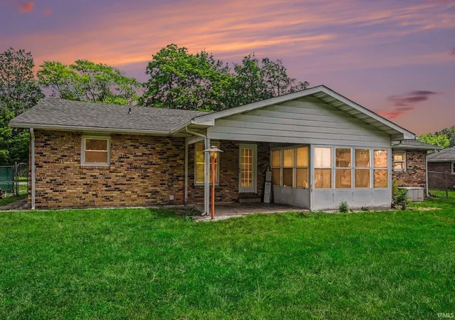 2nd image of 57805 Frances Ave, Elkhart, IN 46517 | MLS# 202626127