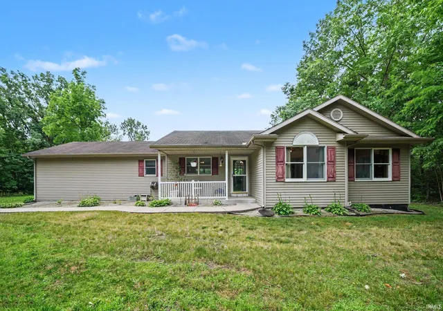 Homes for sale in Goshen, IN | 18400 County Road 42, Goshen, IN 46526 | MLS# 202626130