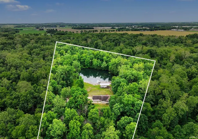 Homes for sale in Goshen, IN | 18400 County Road 42, Goshen, IN 46526 | MLS# 202626130