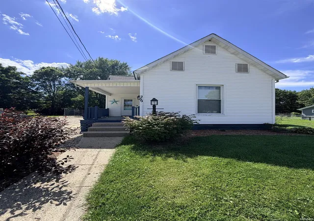 Homes for sale in Middletown, IN | 269 N 8th St, Middletown, IN 47356 | MLS# 202626144
