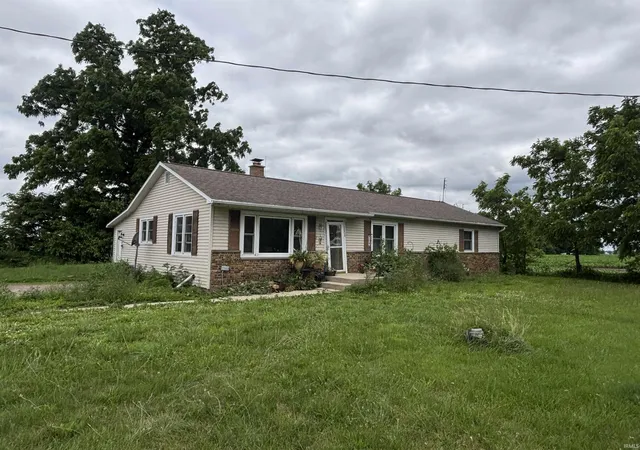 Homes for sale in Argos, IN | 18725 Linden Rd, Argos, IN 46501 | MLS# 202626150