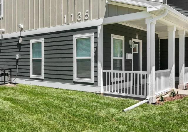 Homes for sale in South Bend, IN | 1135 Harvey St, South Bend, IN 46616 | MLS# 202626157