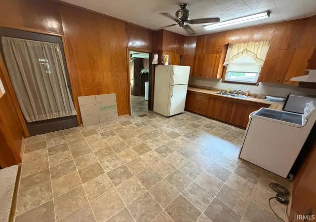 Photo 3 of Sale Pending at 1015 Mill St, Princeton, IN 47670 | MLS# 202626166 | Listing updated on 2026-07-07
