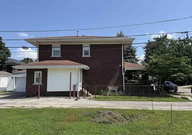 6th image of 216 Buntin St, Vincennes, IN 47591 | MLS# 202626171