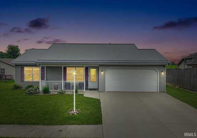 2nd image of 1120 East Ridge Dr, Decatur, IN 46733 | MLS# 202626199