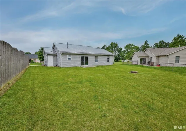 4th image of 1120 East Ridge Dr, Decatur, IN 46733 | MLS# 202626199
