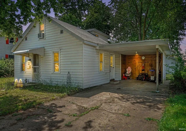 Homes for sale in Goshen, IN | 615 N Riverside Blvd, Goshen, IN 46528 | MLS# 202626207