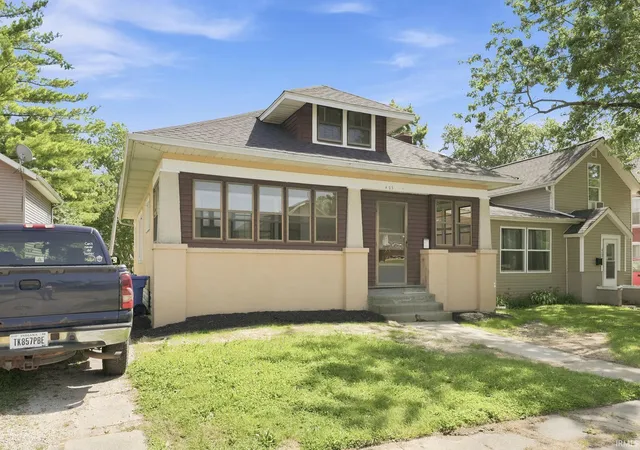 Homes for sale in Columbia City, IN | 405 W Market Street, Columbia City, IN 46725 | MLS# 202626209