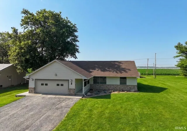 Homes for sale in Monticello, IN | 213 S Park Dr, Monticello, IN 47960 | MLS# 202626213