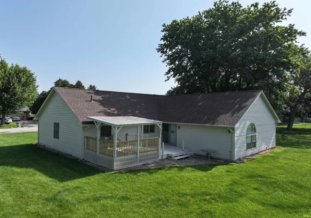 Homes for sale in Monticello, IN | 213 S Park Dr, Monticello, IN 47960 | MLS# 202626213