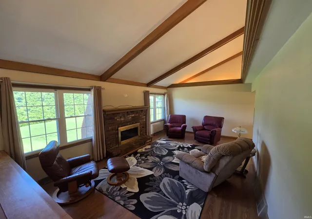 4th image of 1643 Spruce Dr, Vincennes, IN 47591 | MLS# 202626214