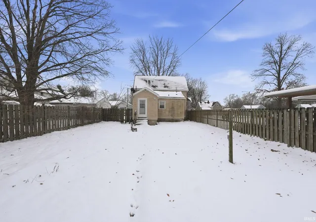 Homes for sale in Logansport, IN | 408 Shultz St, Logansport, IN 46947 | MLS# 202626223