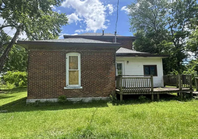 Photo 4 of Manufactured home for sale at 2012 S Washington St, Marion, IN 46953 | MLS# 202626228 | Listing updated on 2026-09-17