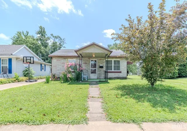 Photo 1 of Manufactured home for sale at 2221 Jefferson St, Logansport, IN 46947 | MLS# 202626231 | Listing updated on 2026-07-07