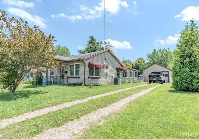 Photo 3 of Manufactured home for sale at 2221 Jefferson St, Logansport, IN 46947 | MLS# 202626231 | Listing updated on 2026-07-07