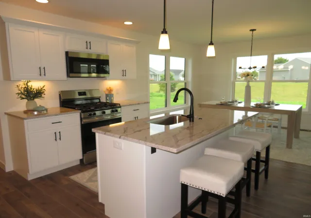 4th image of 68376 Falcons Lair Ln, New Paris, IN 46553 | MLS# 202626232