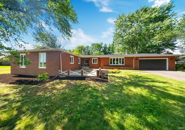2nd image of 1204 Orchard Dr, Covington, IN 47932 | MLS# 202626247