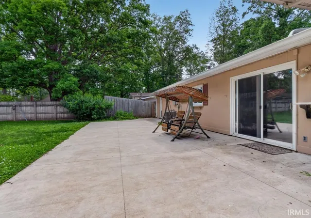 Photo 4 of Sale Pending at 3728 Spruce Dr, Fort Wayne, IN 46809 | MLS# 202626250 | Listing updated on 2026-07-05