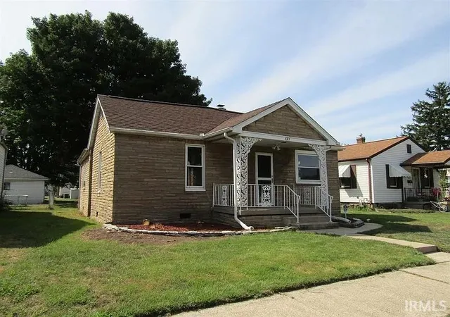 2nd image of 825 Camden St, South Bend, IN 46619 | MLS# 202626258