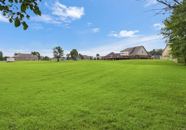 Homes for sale in Newburgh, IN | 5885 Wayside Ct, Newburgh, IN 47630 | MLS# 202626263