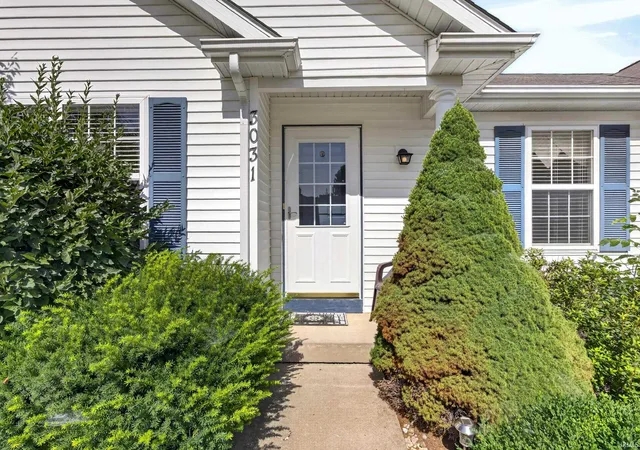 Homes for sale in Bloomington, IN | 3031 N Cantlin Dr, Bloomington, IN 47404 | MLS# 202626264