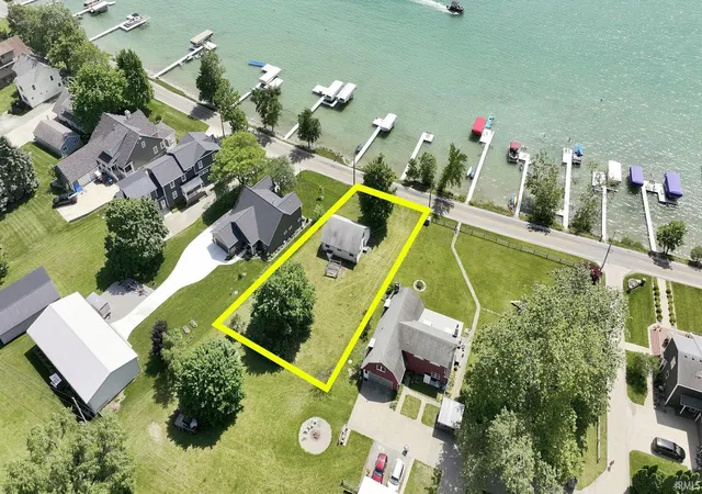 Homes for sale in Angola, IN | 6480 W Orland Rd, Angola, IN 46703 | MLS# 202626265