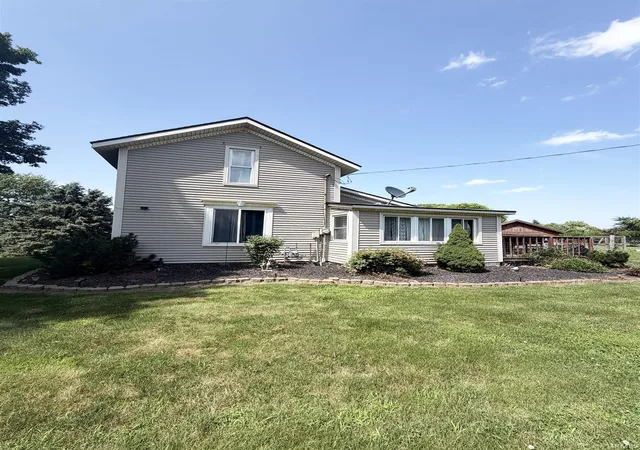 Homes for sale in Walkerton, IN | 1988 N Queen Rd, Walkerton, IN 46574 | MLS# 202626283