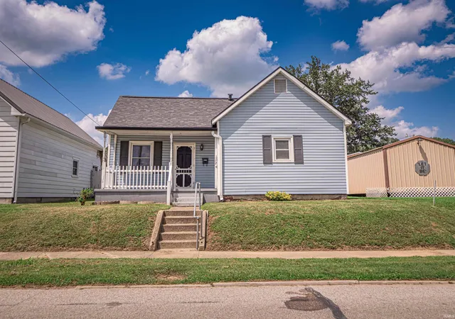 Photo 1 of Sale Pending at 1206 E Walnut St, Washington, IN 47501 | MLS# 202626291 | Listing updated on 2026-10-08